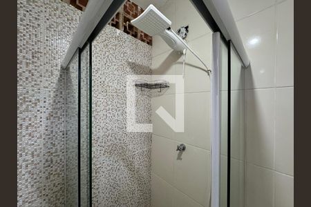 Casa de condomínio à venda com 660m², 6 quartos e 5 vagasÁrea externa - Banheiro