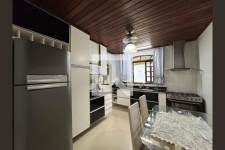 Casa de condomínio à venda com 660m², 6 quartos e 5 vagasCozinha