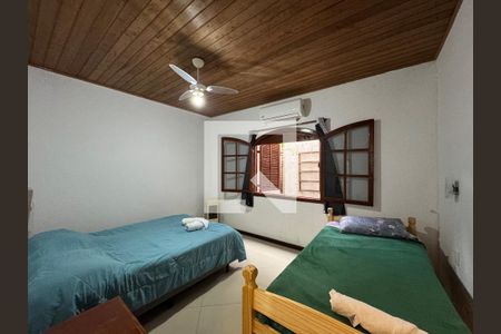 Casa de condomínio à venda com 660m², 6 quartos e 5 vagasQuarto 1