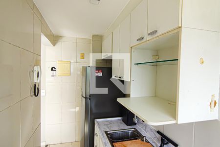 Apartamento à venda com 47m², 1 quarto e 1 vaga Apartamento à venda com 47m², 1 quarto e 1 vagaCozinha e Área de Serviço