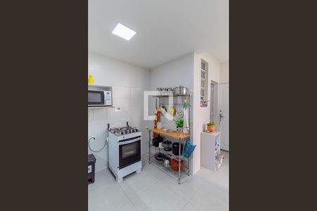 Apartamento à venda com 121m², 3 quartos e sem vaga Apartamento à venda com 121m², 3 quartos e sem vagaCozinha