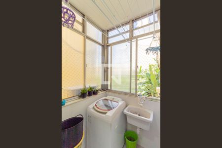 Apartamento à venda com 121m², 3 quartos e sem vaga Apartamento à venda com 121m², 3 quartos e sem vagaÁrea de Serviço