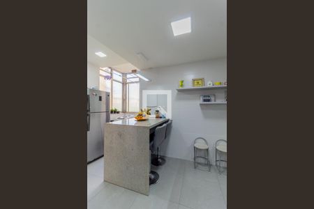 Apartamento à venda com 121m², 3 quartos e sem vaga Apartamento à venda com 121m², 3 quartos e sem vagaCozinha