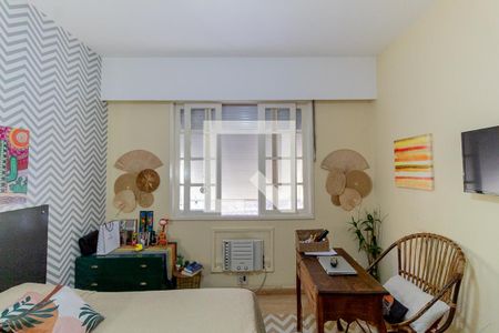 Apartamento à venda com 121m², 3 quartos e sem vaga Apartamento à venda com 121m², 3 quartos e sem vagaQuarto 1