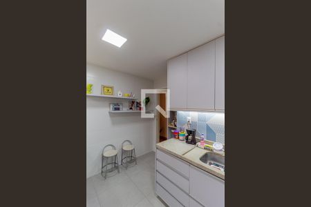 Apartamento à venda com 121m², 3 quartos e sem vaga Apartamento à venda com 121m², 3 quartos e sem vagaCozinha