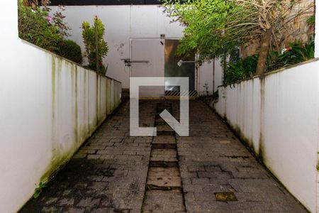 Casa à venda com 300m², 3 quartos e 8 vagasGaragem