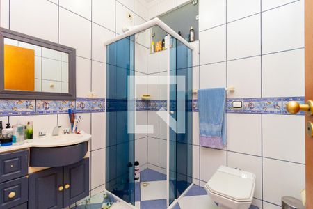 Casa à venda com 300m², 3 quartos e 8 vagasBanheiro - Suíte 2