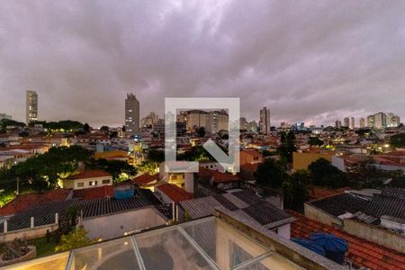 Casa à venda com 300m², 3 quartos e 8 vagasVista - Varanda