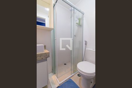 Banheiro de kitnet/studio para alugar com 1 quarto, 17m² em Bela Vista, São Paulo