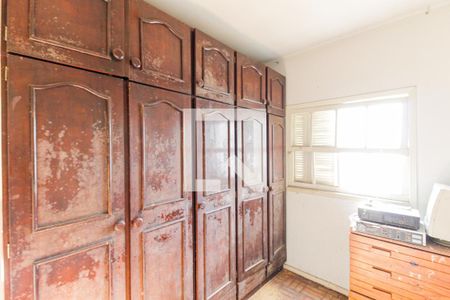 Casa à venda com 270m², 3 quartos e 2 vagasEdícula