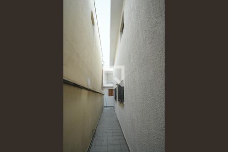 Casa à venda com 118m², 2 quartos e 1 vaga Casa à venda com 118m², 2 quartos e 1 vagaCorredor