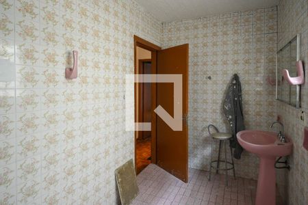 Casa à venda com 118m², 2 quartos e 1 vaga Casa à venda com 118m², 2 quartos e 1 vagaBanheiro