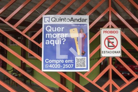 Casa à venda com 209m², 3 quartos e 4 vagas Casa à venda com 209m², 3 quartos e 4 vagasFachada