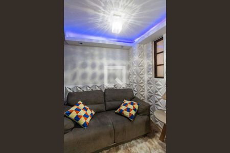 Casa de condomínio à venda com 130m², 3 quartos e 3 vagasSuíte 