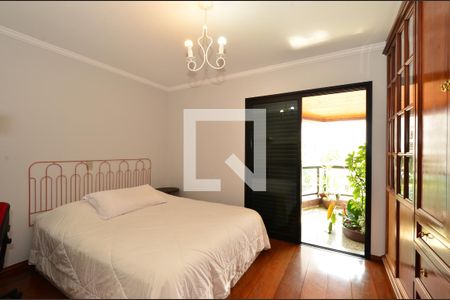Apartamento à venda com 214m², 4 quartos e 4 vagasQuarto 2