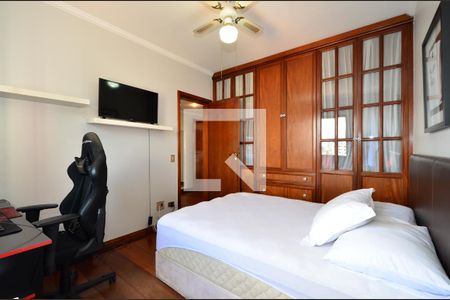 Apartamento à venda com 214m², 4 quartos e 4 vagasQuarto 1