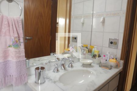 Apartamento à venda com 78m², 3 quartos e 2 vagasBanheiro da Suíte