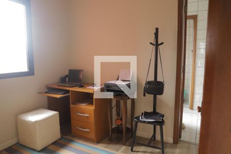 Apartamento à venda com 78m², 3 quartos e 2 vagasQuarto 02