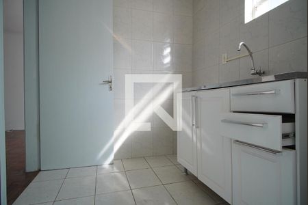 Cozinha  de apartamento para alugar com 1 quarto, 49m² em Jardim São Pedro, Porto Alegre