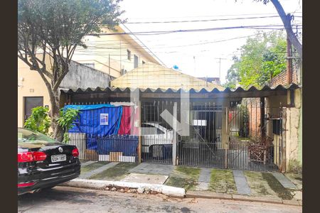Casa para alugar com 50m², 2 quartos e sem vagaFachada