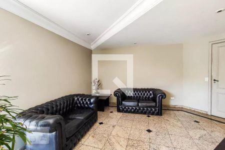 Apartamento para alugar com 215m², 2 quartos e 4 vagasHall social