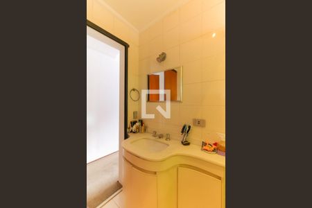 Apartamento para alugar com 215m², 2 quartos e 4 vagasBanheiro da Suíte 1