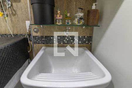 Apartamento à venda com 91m², 3 quartos e 2 vagas Apartamento à venda com 91m², 3 quartos e 2 vagasÁrea de Serviço