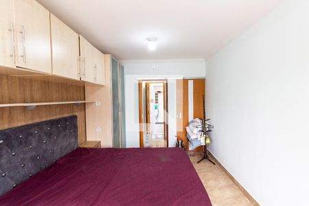 Casa à venda com 165m², 4 quartos e 4 vagasQuarto Suíte 2