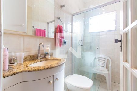 Casa à venda com 152m², 4 quartos e 4 vagasBanheiro da Suíte 01