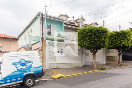 Casa à venda com 152m², 4 quartos e 4 vagasFachada