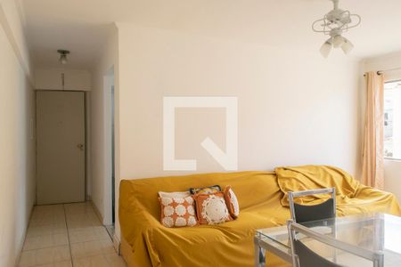 Apartamento à venda com 61m², 2 quartos e 1 vaga Apartamento à venda com 61m², 2 quartos e 1 vagaSala