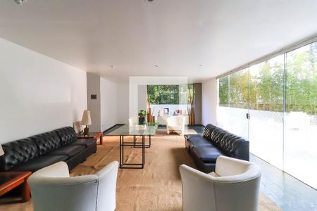 Apartamento à venda com 160m², 3 quartos e 3 vagas Apartamento à venda com 160m², 3 quartos e 3 vagasÁrea comum - Salão de festas