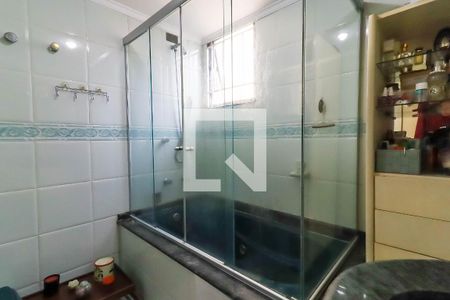 Apartamento à venda com 160m², 3 quartos e 3 vagas Apartamento à venda com 160m², 3 quartos e 3 vagasBanheiro da Suíte 1