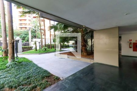 Apartamento à venda com 160m², 3 quartos e 3 vagas Apartamento à venda com 160m², 3 quartos e 3 vagasÁrea comum