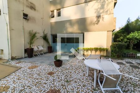 Apartamento à venda com 160m², 3 quartos e 3 vagas Apartamento à venda com 160m², 3 quartos e 3 vagasÁrea comum