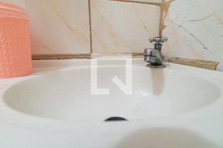 Casa à venda com 150m², 3 quartos e 1 vaga Casa à venda com 150m², 3 quartos e 1 vagaBanheiro Social Detalhe