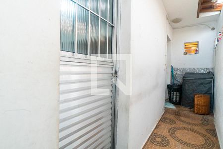 Casa à venda com 150m², 3 quartos e 1 vaga Casa à venda com 150m², 3 quartos e 1 vagaLavanderia