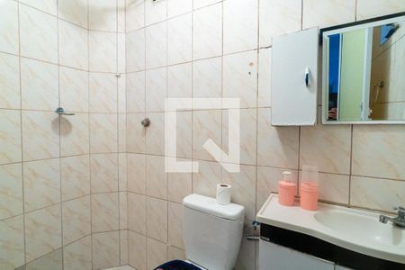 Casa à venda com 150m², 3 quartos e 1 vaga Casa à venda com 150m², 3 quartos e 1 vagaBanheiro Social