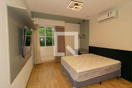 Apartamento à venda com 260m², 3 quartos e 2 vagas Apartamento à venda com 260m², 3 quartos e 2 vagasSuíte 2