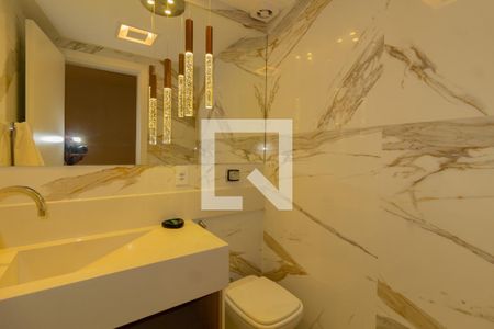 Apartamento à venda com 260m², 3 quartos e 2 vagas Apartamento à venda com 260m², 3 quartos e 2 vagasLavabo