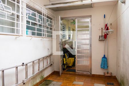 Casa à venda com 500m², 5 quartos e 5 vagasQuintal 2