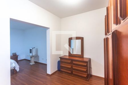 Casa à venda com 188m², 3 quartos e 2 vagasCloset suíte 2