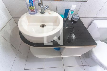 Casa à venda com 188m², 3 quartos e 2 vagasBanheiro suíte 1