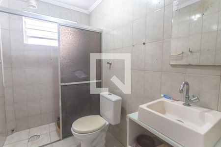 Casa à venda com 188m², 3 quartos e 2 vagasBanheiro social