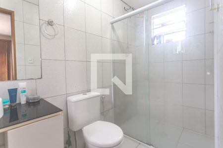 Casa à venda com 188m², 3 quartos e 2 vagasBanheiro suíte 1