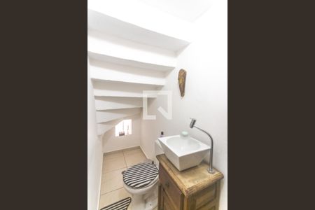 Casa à venda com 188m², 3 quartos e 2 vagasLavabo