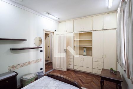 Casa à venda com 386m², 9 quartos e 4 vagasQuarto 2