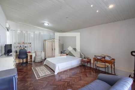 Casa à venda com 386m², 9 quartos e 4 vagasQuarto 4