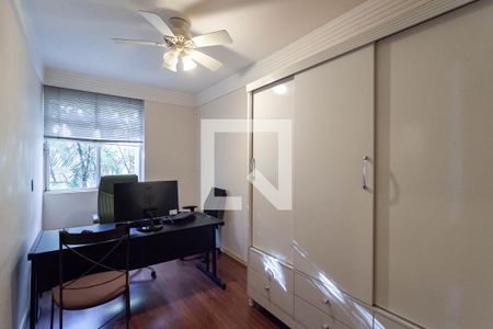 Casa à venda com 386m², 9 quartos e 4 vagasQuarto 1