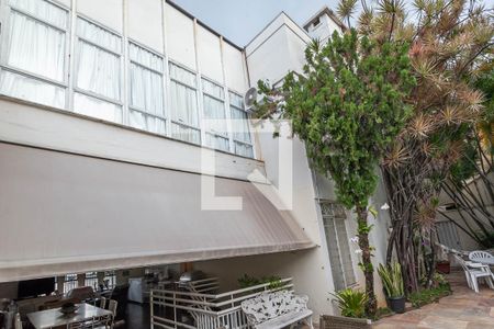 Casa à venda com 386m², 9 quartos e 4 vagasQuintal